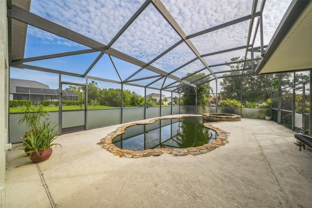 742 Seneca Trl, Saint Cloud, FL 34772 - view of pool with a patio area, a pool with connected hot tub, and glass enclosure