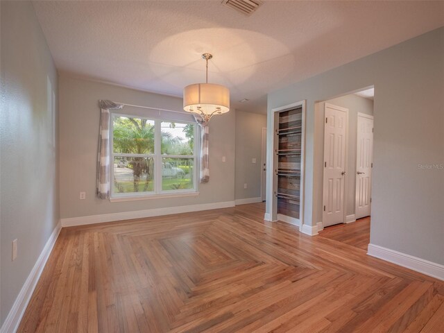 2100 Forest Cir, Orlando, FL 32803 - photo 5