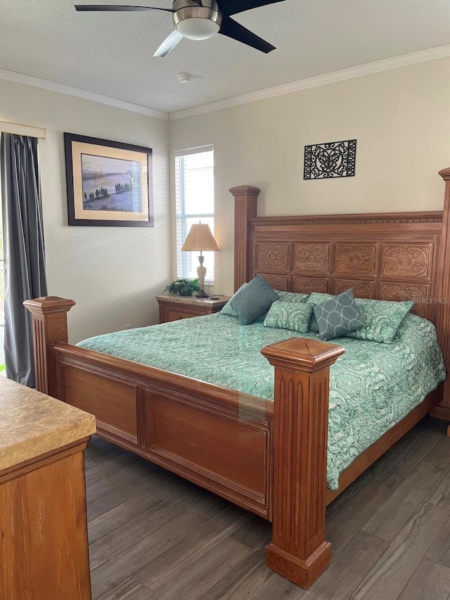 160 Calabay Parc Blvd, Davenport, FL 33897 - bedroom with dark wood-style floors, crown molding, and ceiling fan