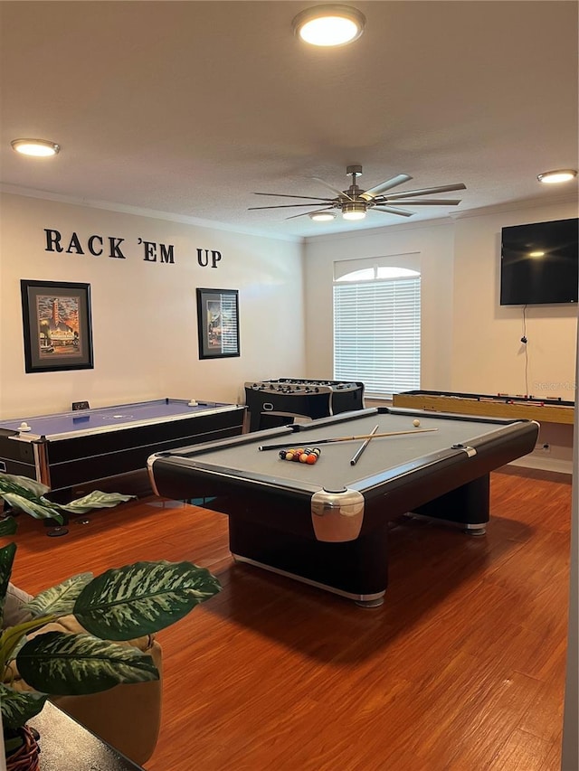 160 Calabay Parc Blvd, Davenport, FL 33897 - recreation room featuring billiards table, a ceiling fan, wood finished floors, and recessed lighting