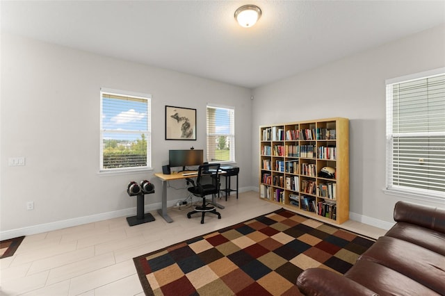 1787 White Feather Loop, Oakland, FL 34787 - office space with baseboards