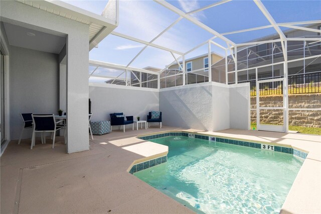 1070 Splash Shot Pl, Davenport, FL 33896 - swimming pool featuring a patio area and a lanai