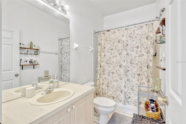 8152 Fan Palm Way, Kissimmee, FL 34747 - full bath featuring vanity, shower / bathtub combination with curtain, and tile patterned flooring