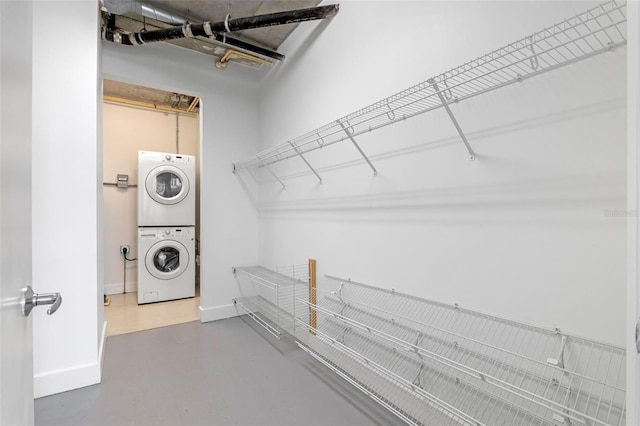 150 E Robinson St Unit 1023, Orlando, FL 32801 - spacious closet featuring estacked washer and dryer