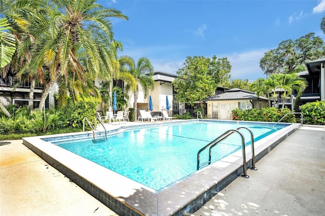 210 Magnolia Rd Unit 214, Maitland, FL 32751 - view of community pool