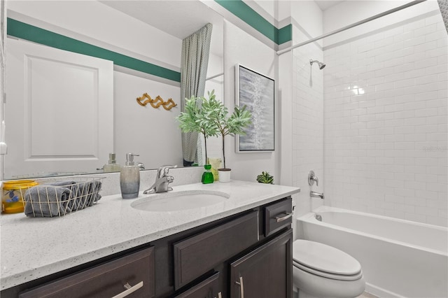 363 Miro Dr, Davenport, FL 33837 - bathroom featuring vanity and bathing tub / shower combination
