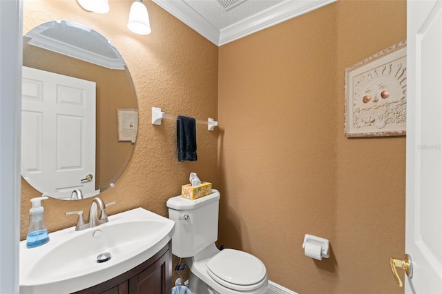 600 Egret Place Dr, Winter Garden, FL 34787 - half bath with ornamental molding, toilet, vanity, and a textured wall