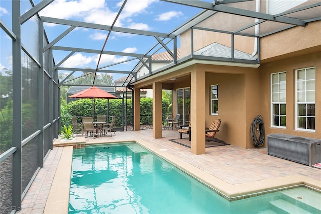 600 Egret Place Dr, Winter Garden, FL 34787 - outdoor pool featuring a patio area, outdoor dining area, and a lanai