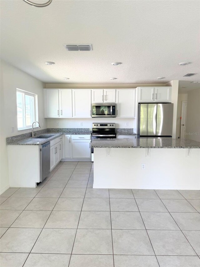 1557 Venice Ln, Davenport, FL 33896 - photo 6