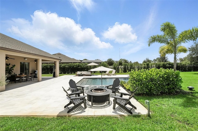 2118 Whiting Trl, Orlando, FL 32820 - view of patio featuring an outdoor fire pit, ceiling fan, and an outdoor pool