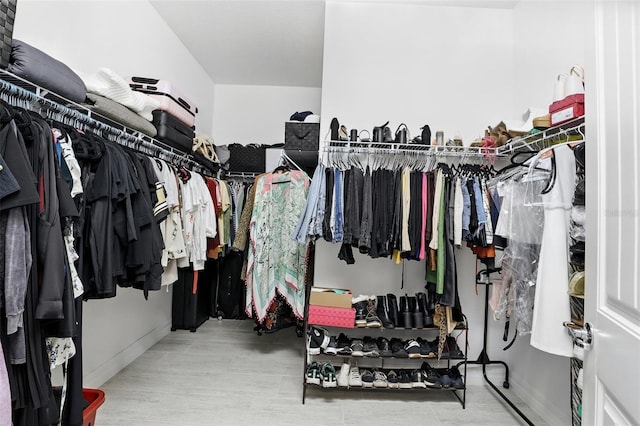 2118 Whiting Trl, Orlando, FL 32820 - view of walk in closet