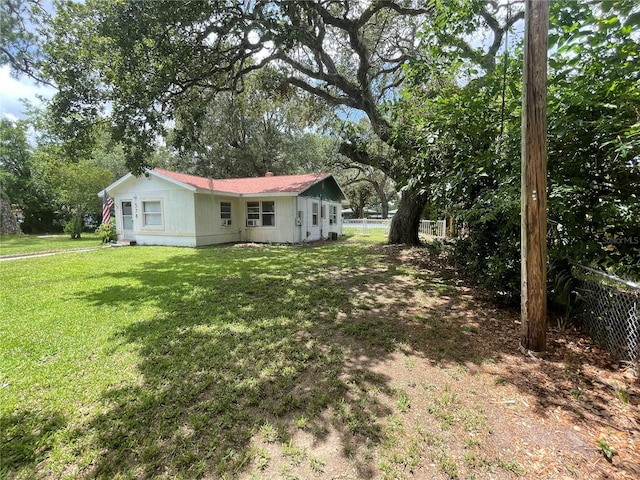 578 3rd St, Daytona Beach, FL 32117 - view of yard