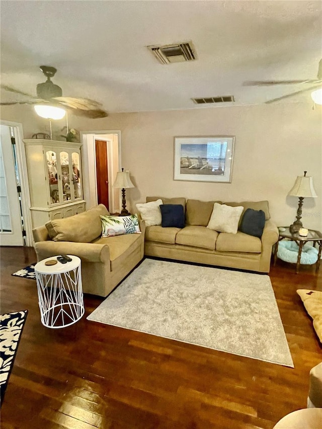 578 3rd St, Daytona Beach, FL 32117 - living area with ceiling fan and wood-type flooring