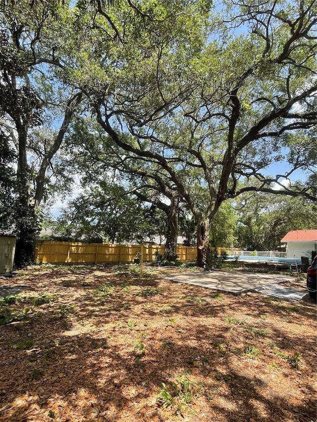 578 3rd St, Daytona Beach, FL 32117 - view of yard