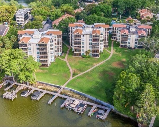 204 Quayside Cir Unit 601, Maitland, FL 32751 - view of property location with a large body of water and apartment complex