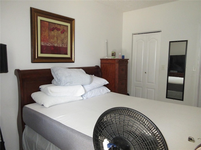362 White Marsh Cir, Orlando, FL 32824 - bedroom with a closet