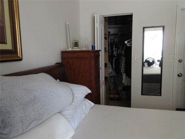 362 White Marsh Cir, Orlando, FL 32824 - bedroom with a closet and a spacious closet