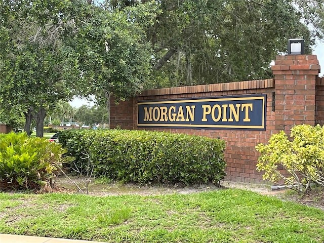 2421 Queenswood Cir, Kissimmee, FL 34743 - view of community / neighborhood sign