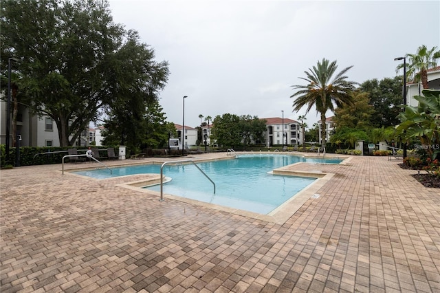 2525 Maitland Crossing Way Unit 202, Orlando, FL 32810 - community pool with a patio