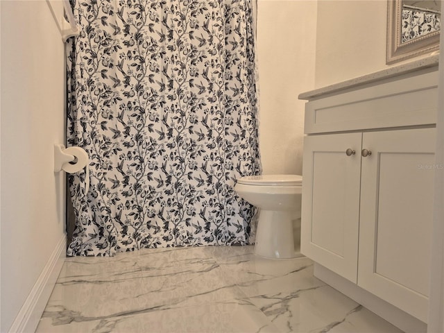 13546 Summerton Dr, Orlando, FL 32824 - full bathroom with marble finish floors, a shower with curtain, and vanity