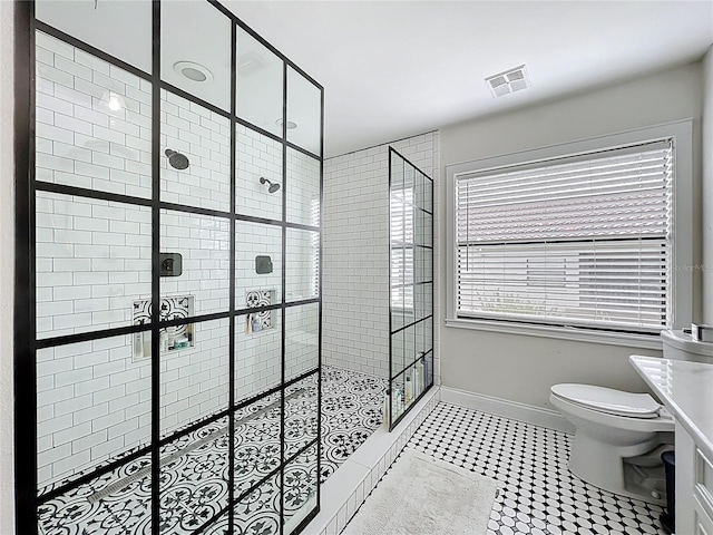 260 Killarney Bay Ct Unit 6-6, Winter Park, FL 32789 - bathroom with a shower stall