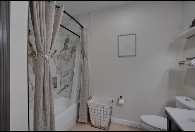 3176 Feltrim Pl Unit 302, Kissimmee, FL 34747 - bathroom featuring shower / tub combo and vanity