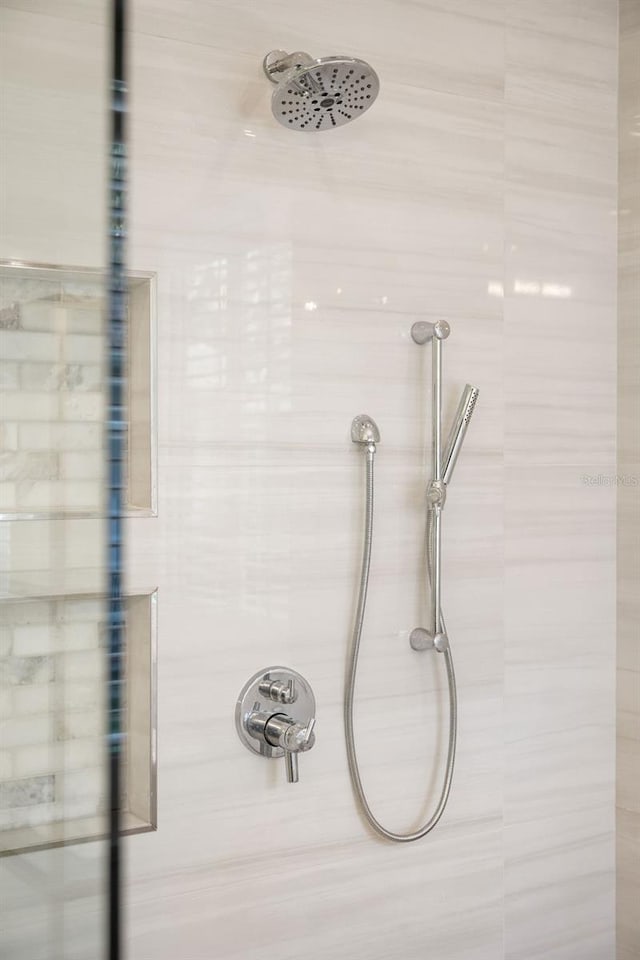 6047 Blakeford Dr, Windermere, FL 34786 - bathroom view of a tile shower