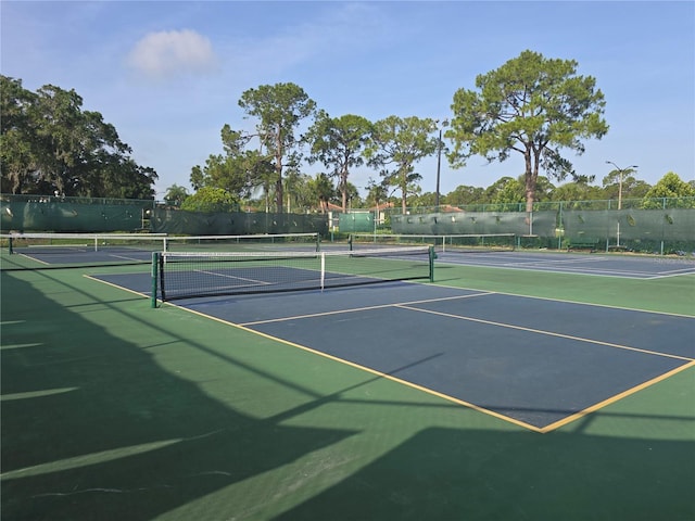 3030 Clubview Dr Unit Ge, Orlando, FL 32822 - view of tennis court