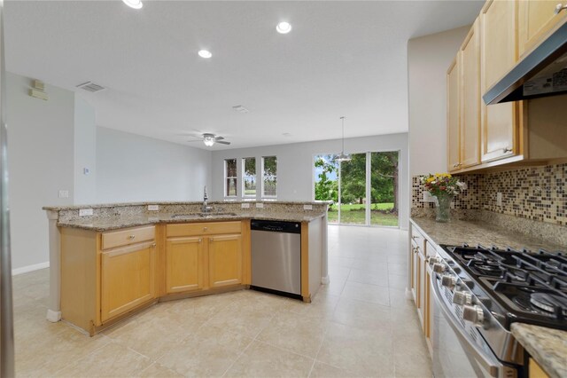 13850 Amelia Pond Dr, Windermere, FL 34786 - photo 21