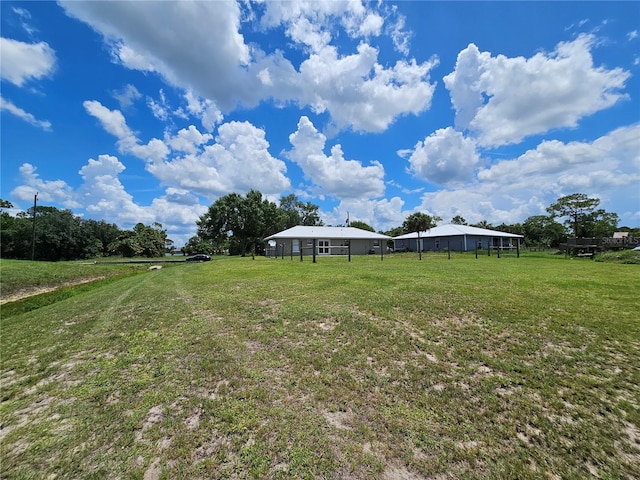 5037 S Obispo Cir, Labelle, FL 33935 - view of grassy yard
