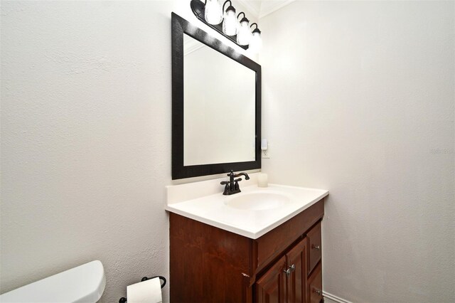 1653 Cheyenne Trl, Maitland, FL 32751 - bathroom with vanity and toilet