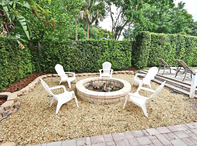 1653 Cheyenne Trl, Maitland, FL 32751 - view of patio / terrace featuring a fire pit