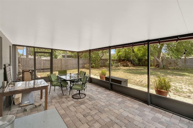 1000 Sal St, Ocoee, FL 34761 - sunroom with outdoor dining area