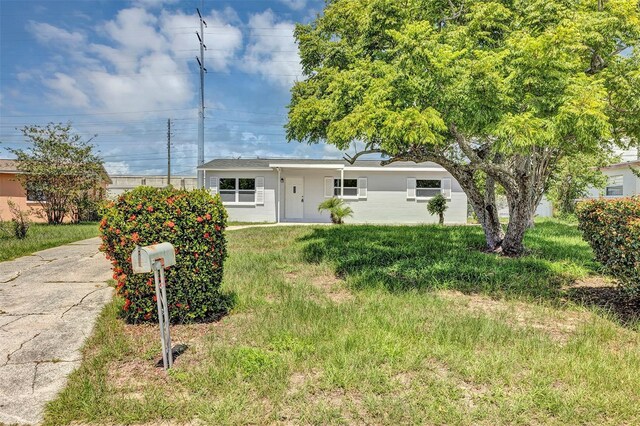 603 Carver Dr, Lake Wales, FL 33853 - photo 2