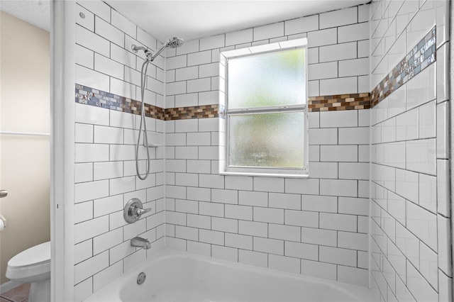 110 Rabun Ct, Sanford, FL 32773 - full bath featuring shower / bath combination and plenty of natural light