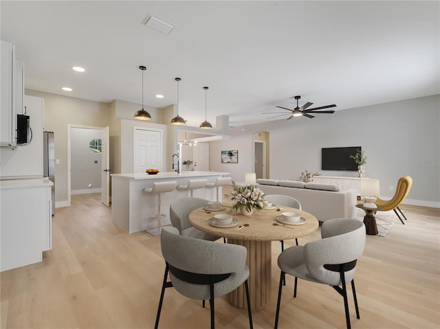 2823 NE 24th Pl, Ocala, FL 34470 - dining space featuring light wood-type flooring, recessed lighting, and a ceiling fan