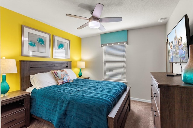 1909 Majorca Dr, Kissimmee, FL 34747 - carpeted bedroom featuring baseboards and a ceiling fan