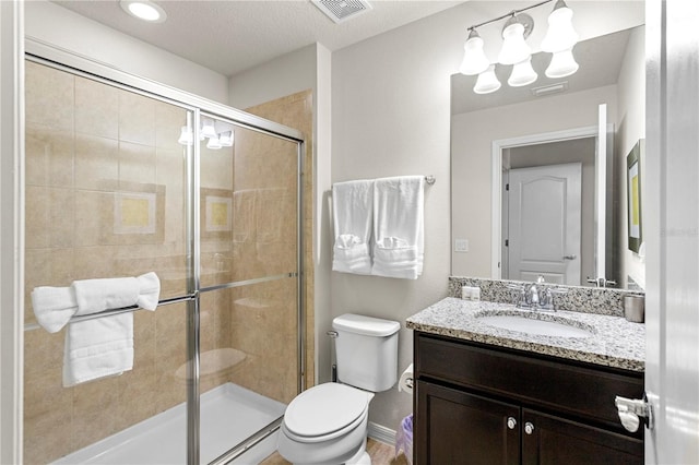 1909 Majorca Dr, Kissimmee, FL 34747 - full bath with vanity, a stall shower, and a chandelier