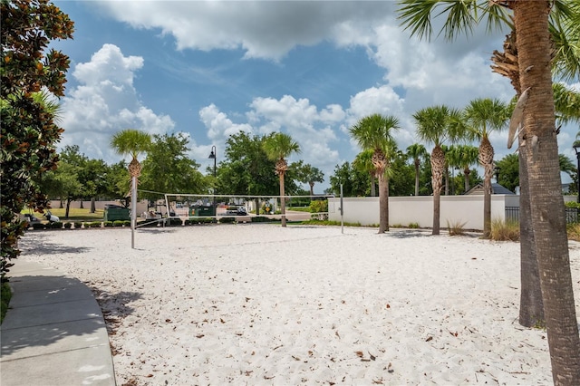 1909 Majorca Dr, Kissimmee, FL 34747 - view of home's community with volleyball court