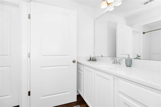 812 Benoi Dr, Davenport, FL 33896 - full bathroom featuring vanity and a shower