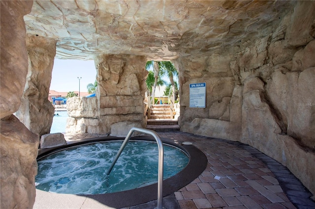 8940 Sugar Palm Rd, Kissimmee, FL 34747 - view of swimming pool featuring a community hot tub