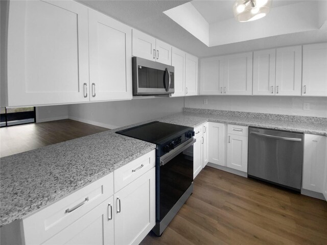 12800 Kellywood Cir, Hudson, FL 34669 - photo 6