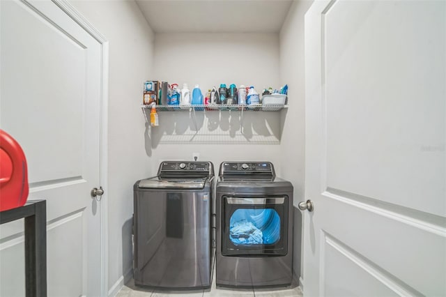 730 Rominger Loop, Apopka, FL 32712 - laundry area featuring independent washer and dryer
