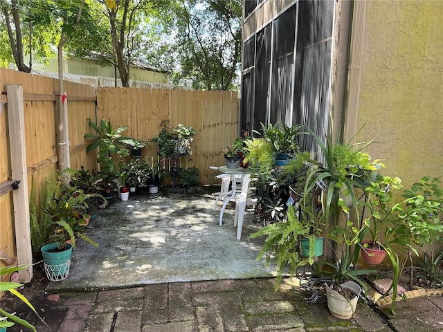 1409 Oak Pl Unit F, Apopka, FL 32712 - view of patio / terrace