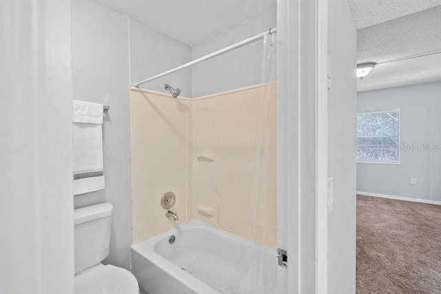2517 Caper Ln Unit 207, Maitland, FL 32751 - full bath featuring tub / shower combination and a textured ceiling