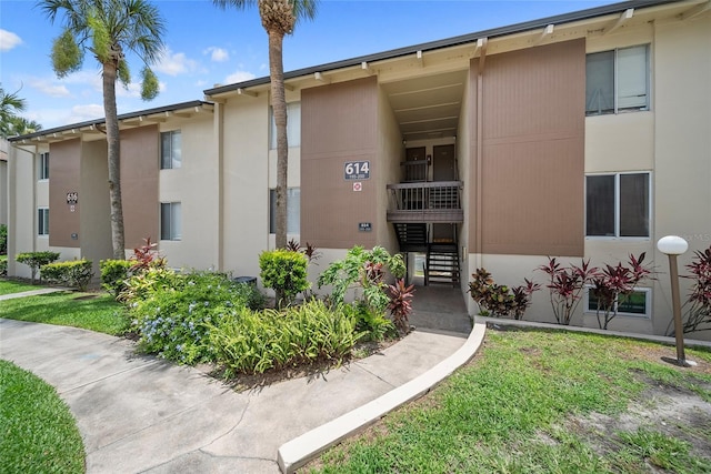 614 Orange Dr Unit 196, Altamonte Springs, FL 32701 - photo 2