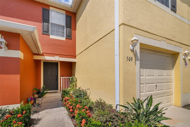 509 Cresting Oak Cir Unit 73, Orlando, FL 32824 - property entrance featuring stucco siding