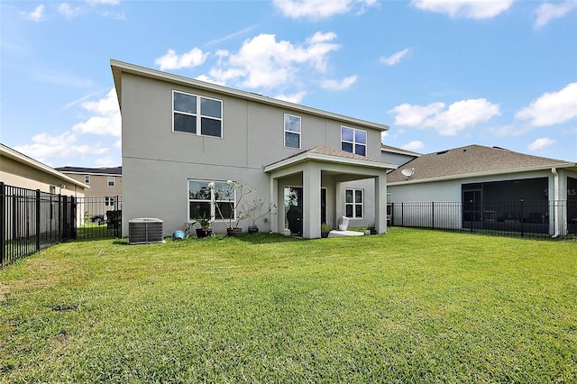 1292 Cavender Creek Rd, Minneola, FL 34715 - back of property featuring stucco siding and a fenced backyard