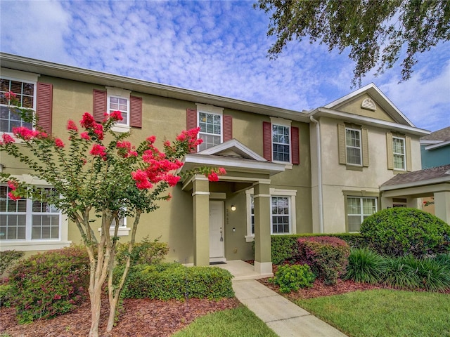 7462 Bentonshire Ave, Windermere, FL 34786 - townhome / multi-family property featuring stucco siding