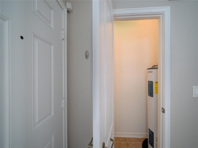 7462 Bentonshire Ave, Windermere, FL 34786 - hall featuring water heater and tile patterned floors